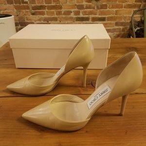 Jimmy Choo 35.5 Pointy-toe Nude Pump